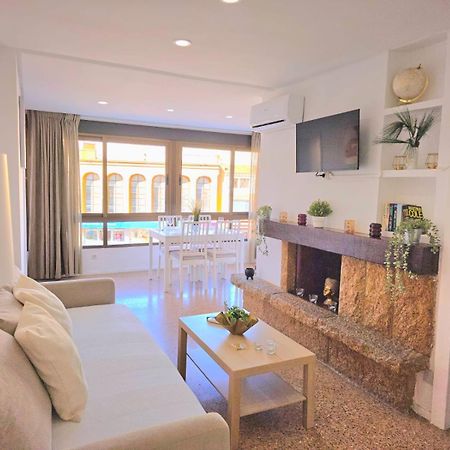 Nogalera Rainbow 2-Bedroom Apartment, Pool And Parking By Namaste Elite 托雷莫利诺斯 外观 照片