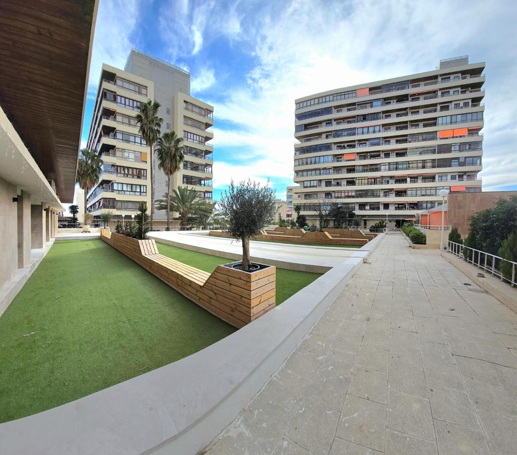 Nogalera Rainbow 2-Bedroom Apartment, Pool And Parking By Namaste Elite 托雷莫利诺斯 外观 照片