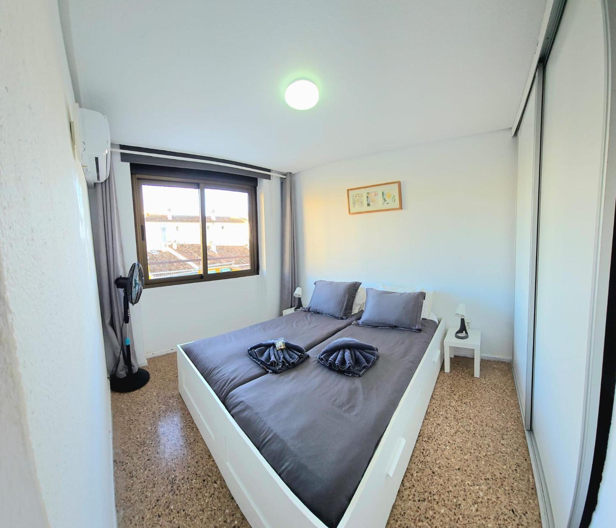 Nogalera Rainbow 2-Bedroom Apartment, Pool And Parking By Namaste Elite 托雷莫利诺斯 外观 照片